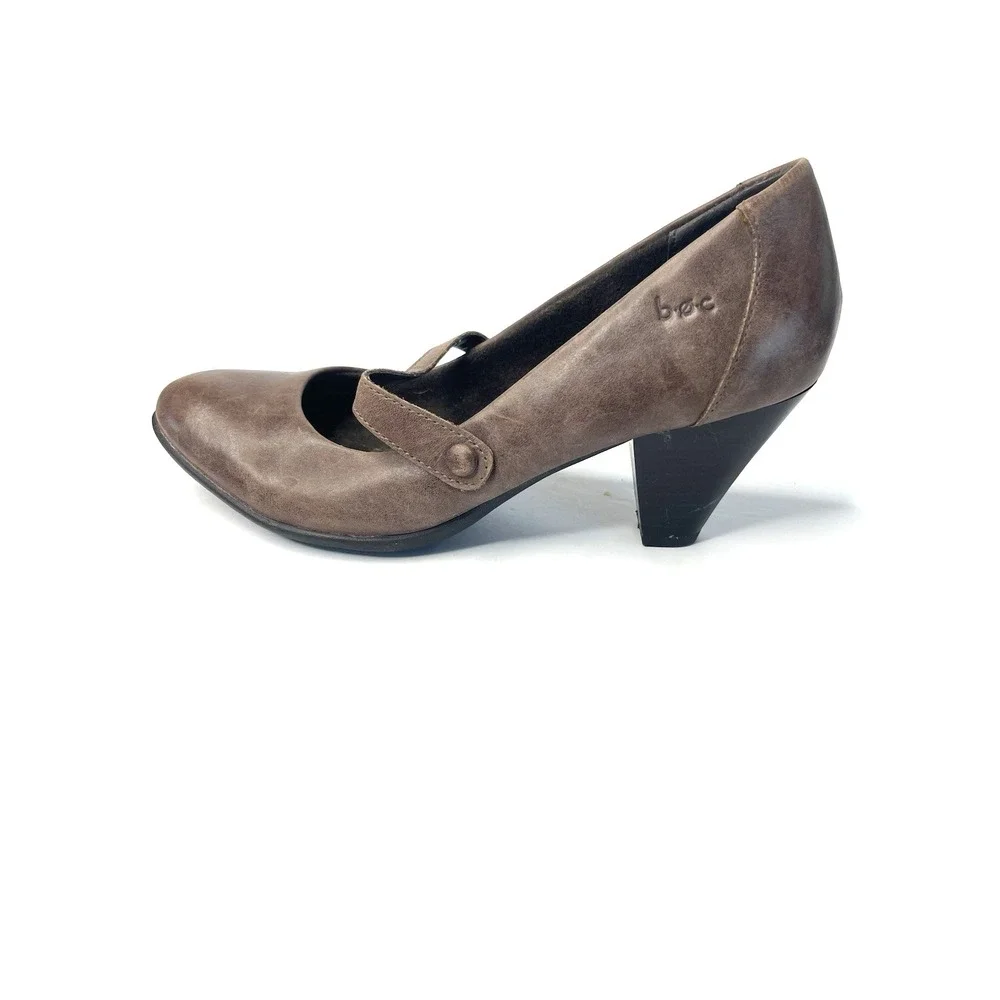 Y2K‎ Vintage BOC Born Concept Mary Jane Brown Leather Heels Size 7